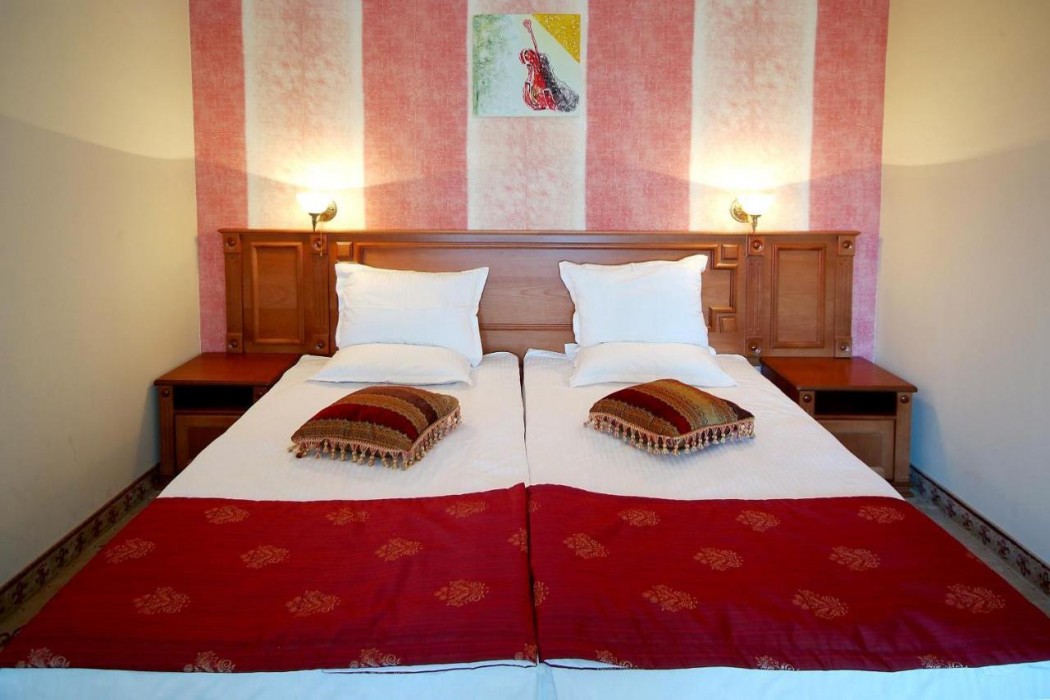 Hotel Karolina 8/60