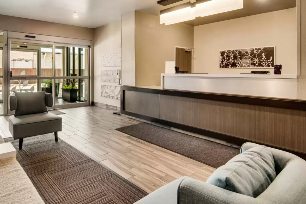 MainStay Suites Dallas Northwest - Irving 8/66