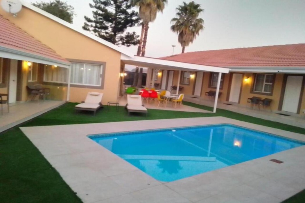 Benoni N12 Hotel 2/45