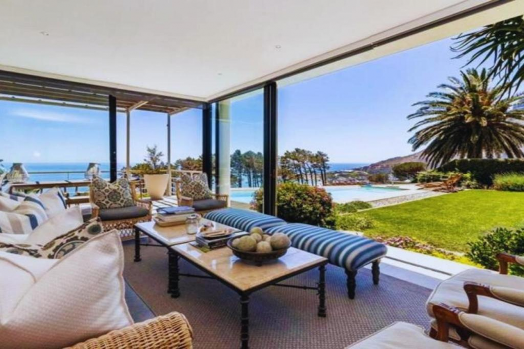 The 11 Camps Bay 4/8