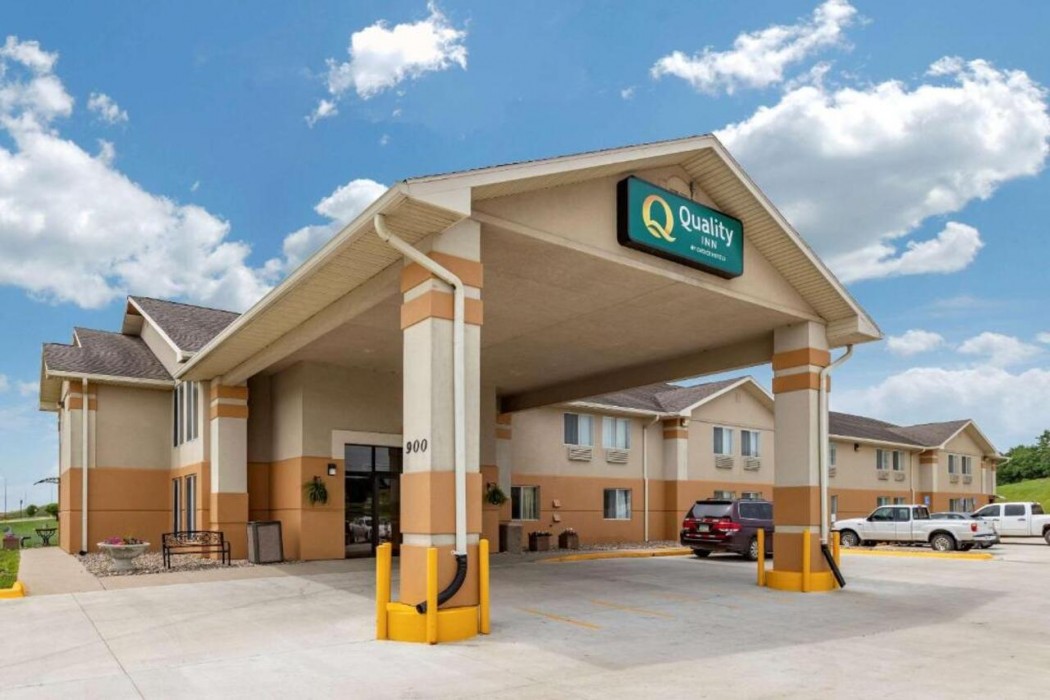 Quality Inn Creston 1/24