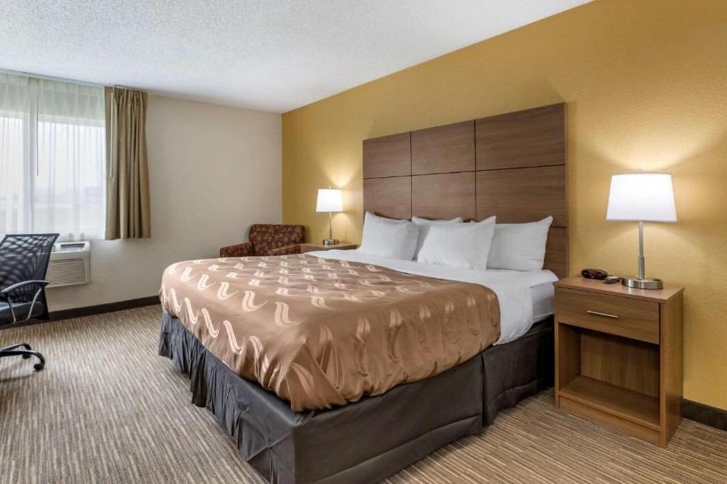 Quality Inn Creston 7/24