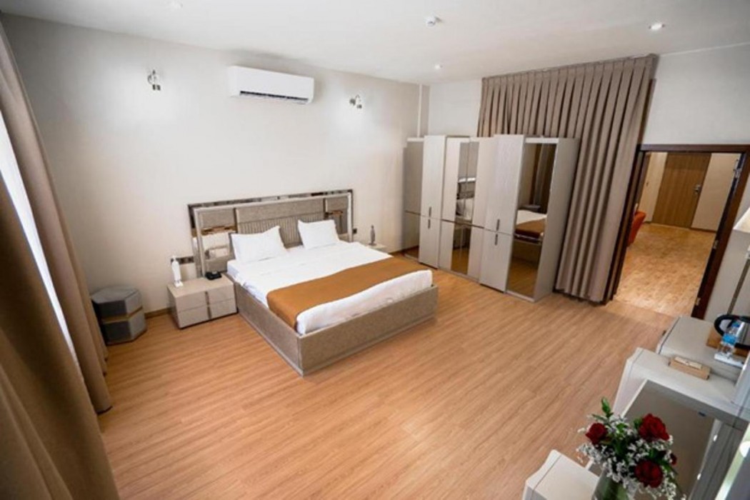 Yarmouk International Hotel 26/75