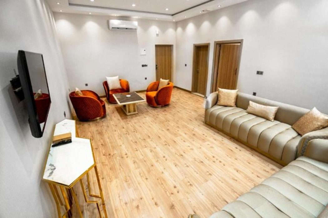 Yarmouk International Hotel 14/75