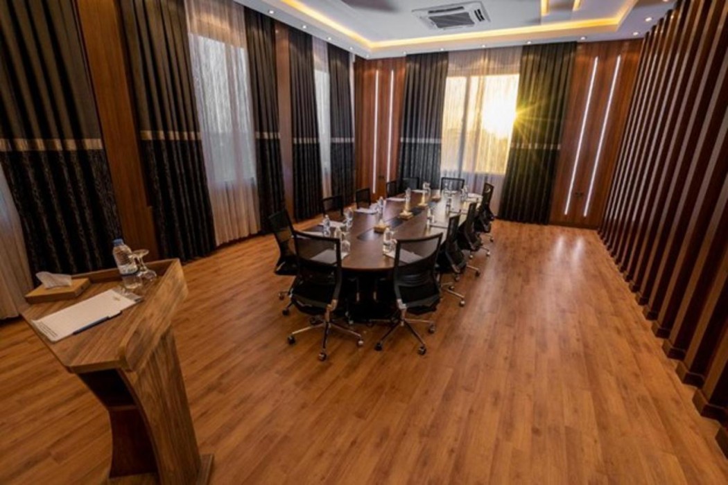 Yarmouk International Hotel 53/75