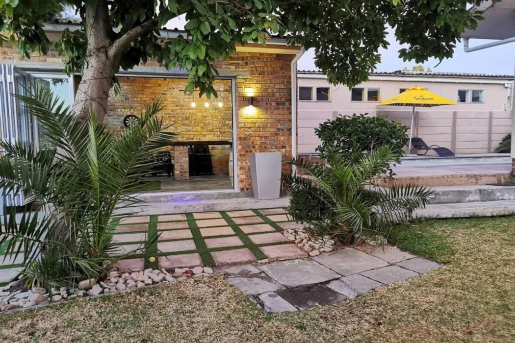 Cammys Guest House 7/47