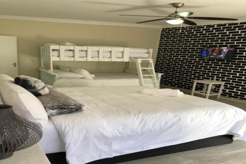 FM Guest Lodge 6/10