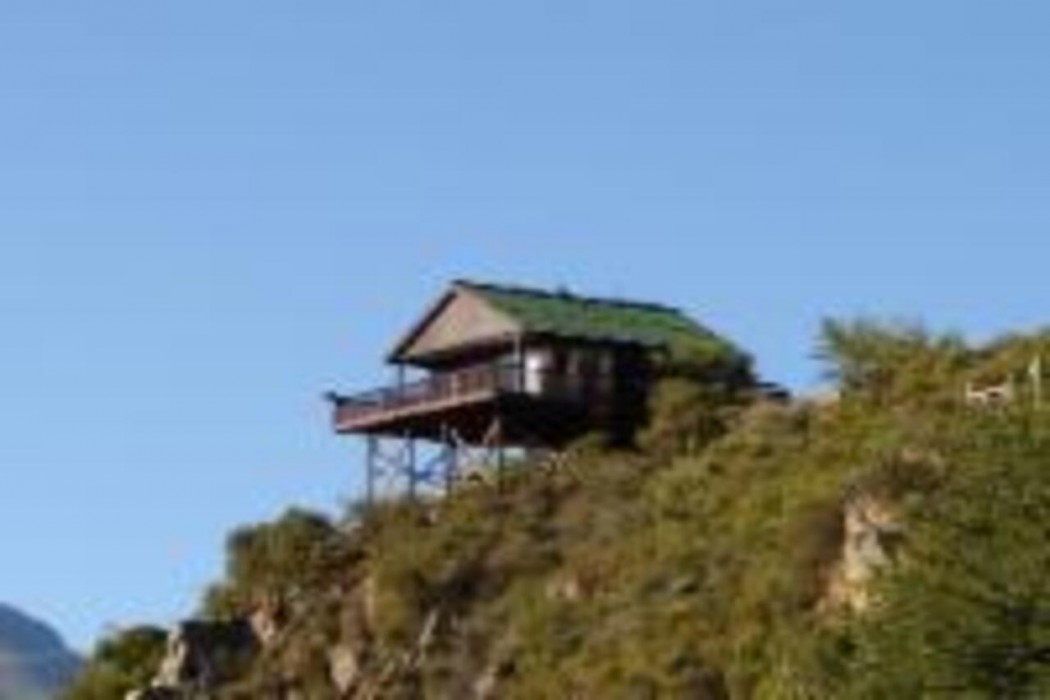 Eagle Falls Country Lodge