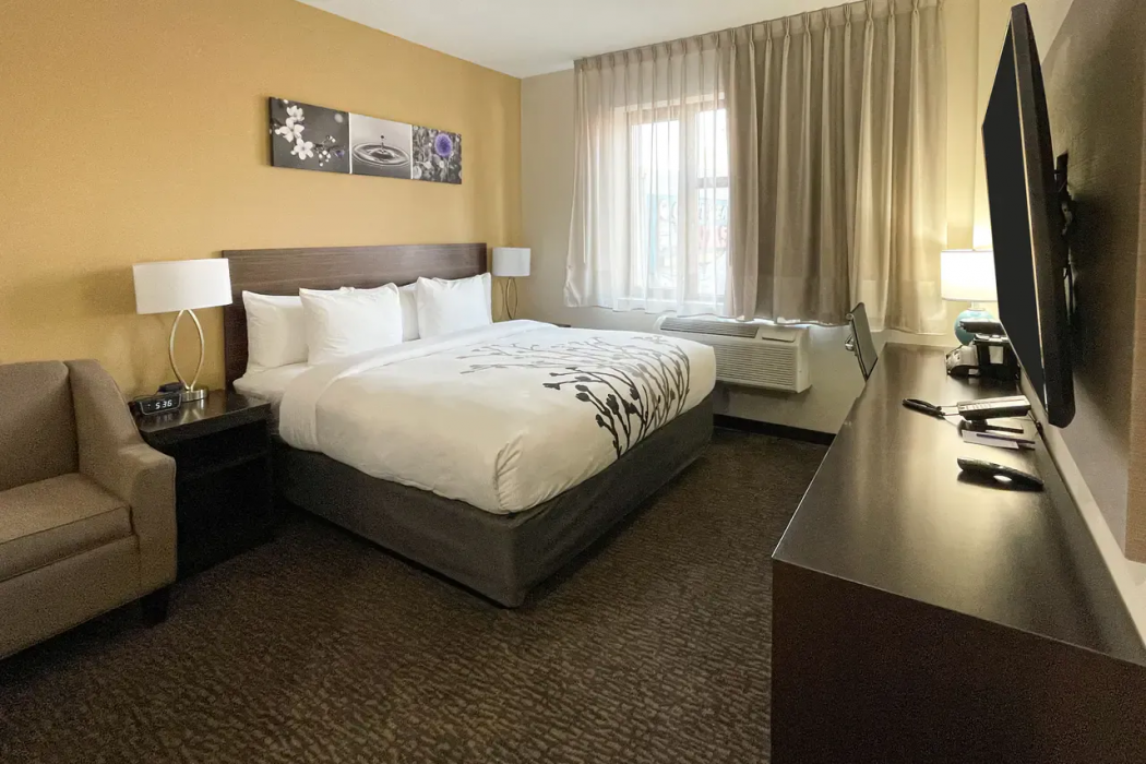 Sleep Inn 185th Street Bronx, NY 11/34
