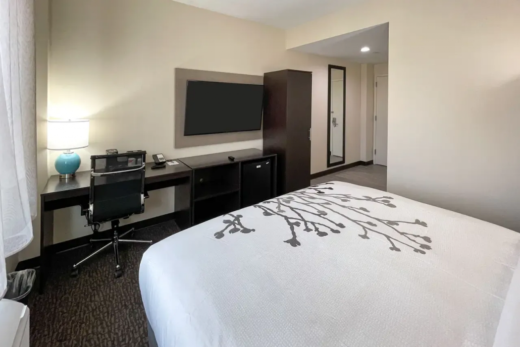 Sleep Inn 185th Street Bronx, NY 6/34