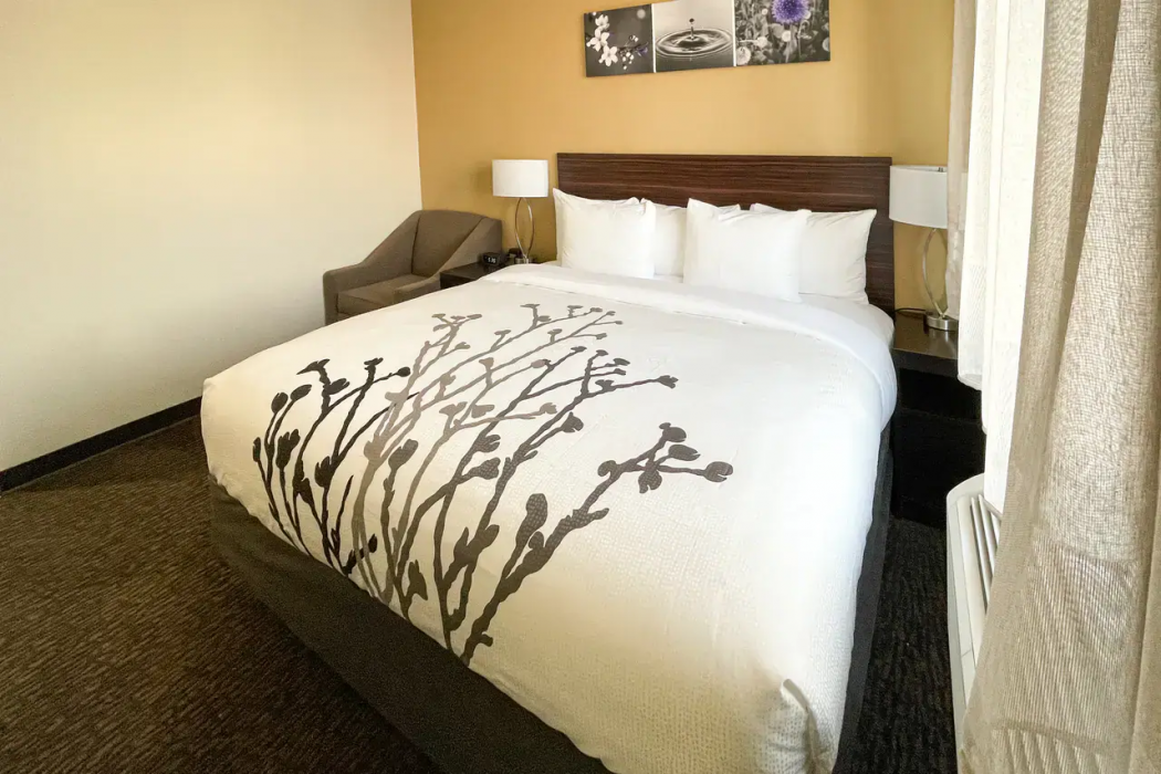 Sleep Inn 185th Street Bronx, NY 4/34