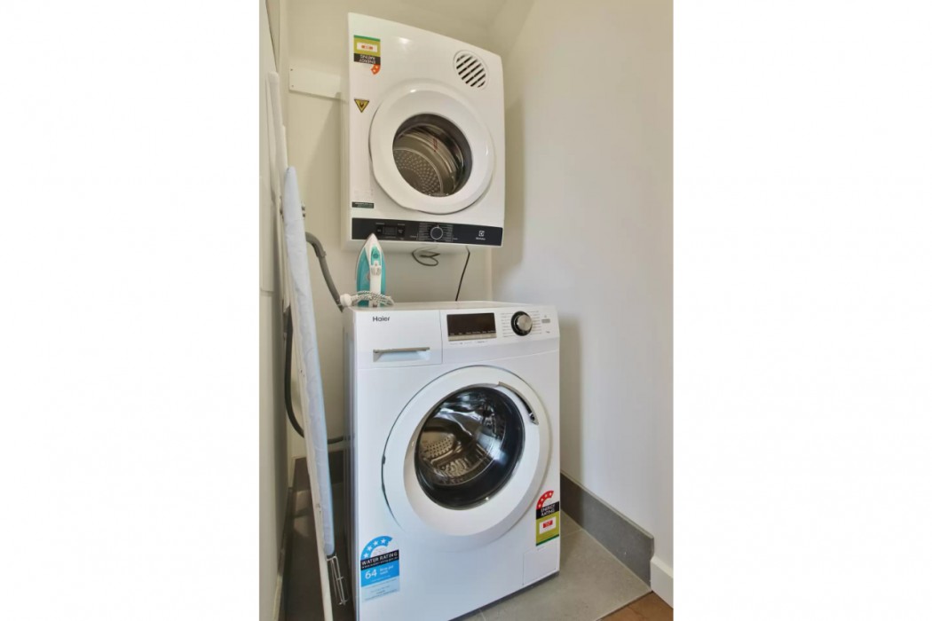 Quality Apartments Dandenong 14/14
