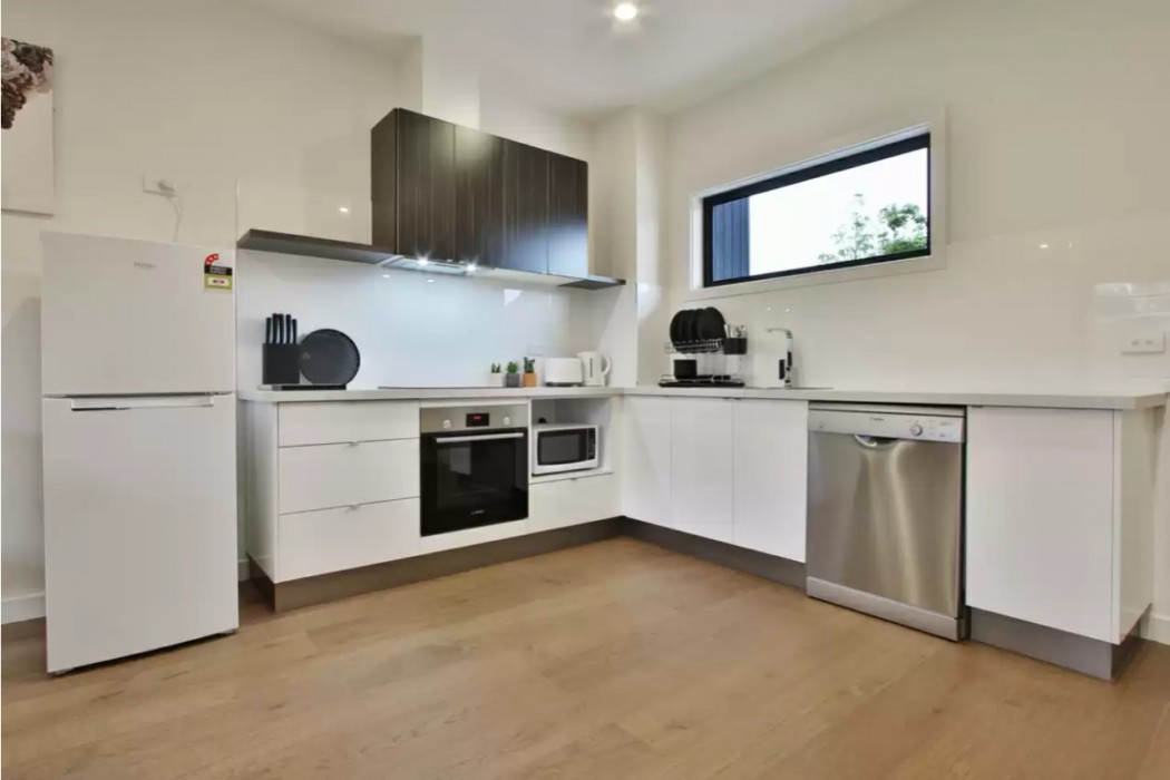 Quality Apartments Dandenong 8/14