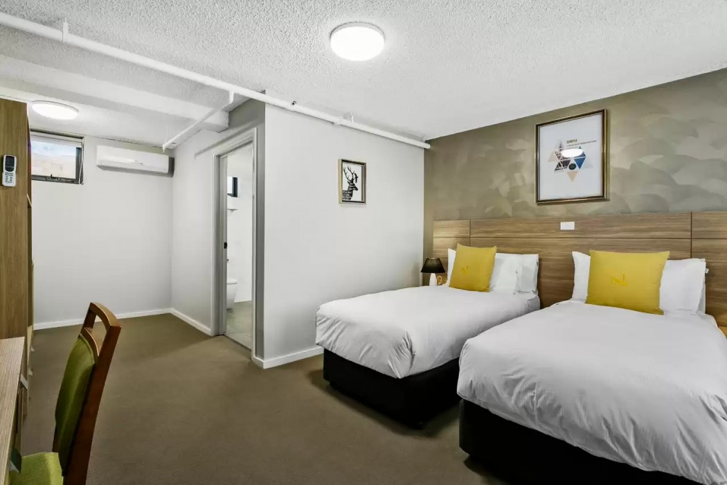 Quality Inn Sunshine Haberfield 12/31