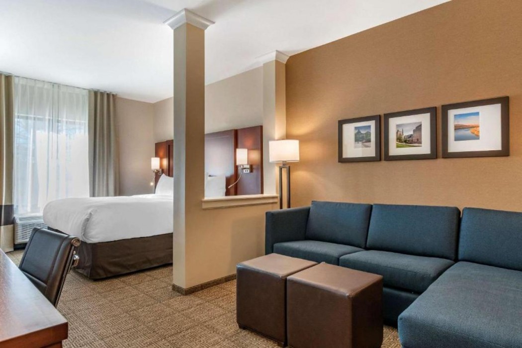 Comfort Suites Camp Hill Harrisburg West 15/29