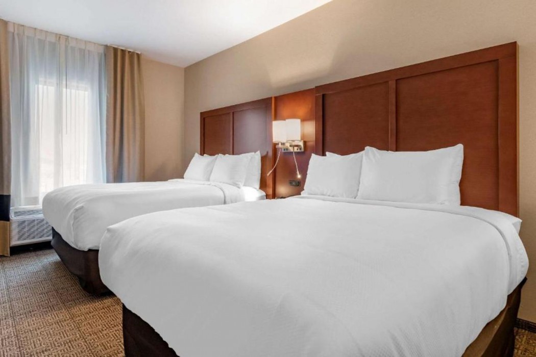 Comfort Suites Camp Hill Harrisburg West 10/29
