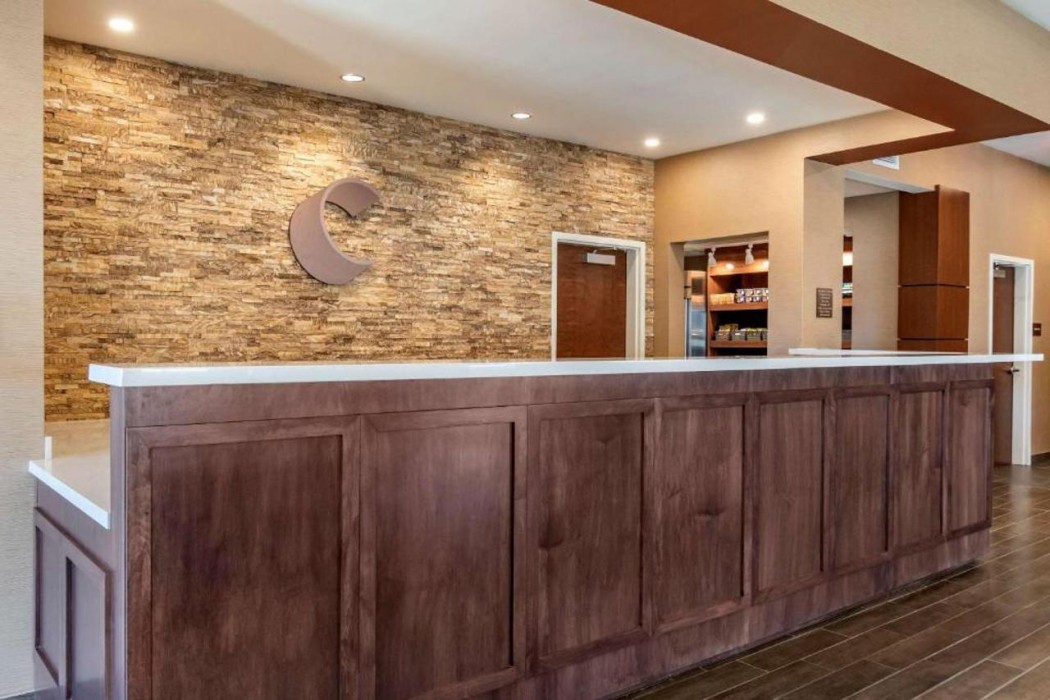 Comfort Suites Camp Hill Harrisburg West 5/29