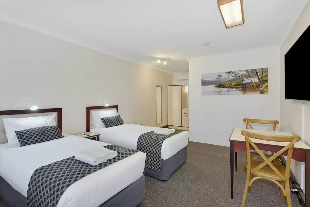 Econo Lodge Savannah Park Tamworth 8/27