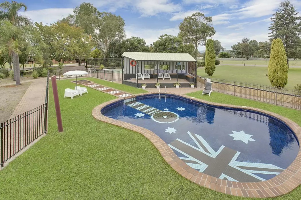 Econo Lodge Savannah Park Tamworth 18/27