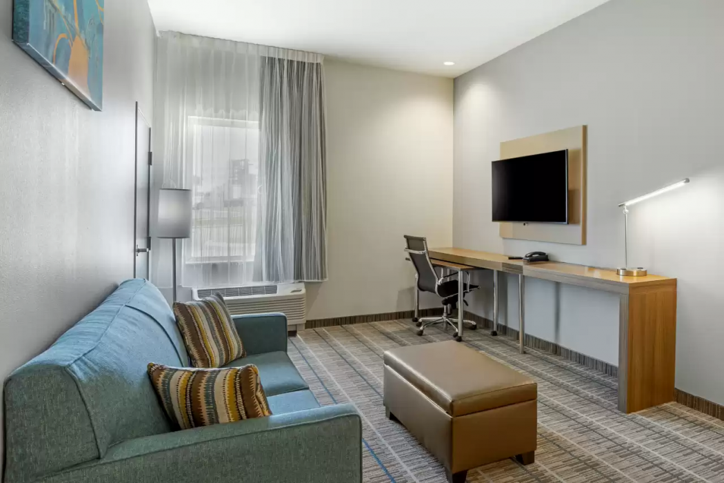 MainStay Suites North Central York 24/49