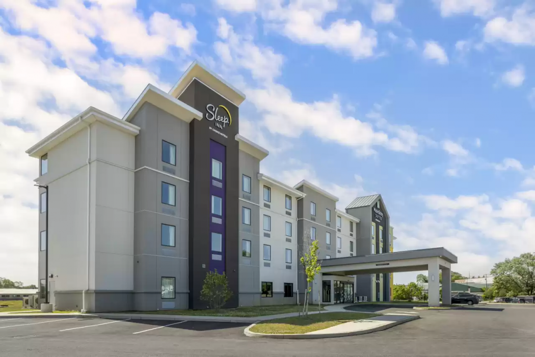 MainStay Suites North Central York 1/49