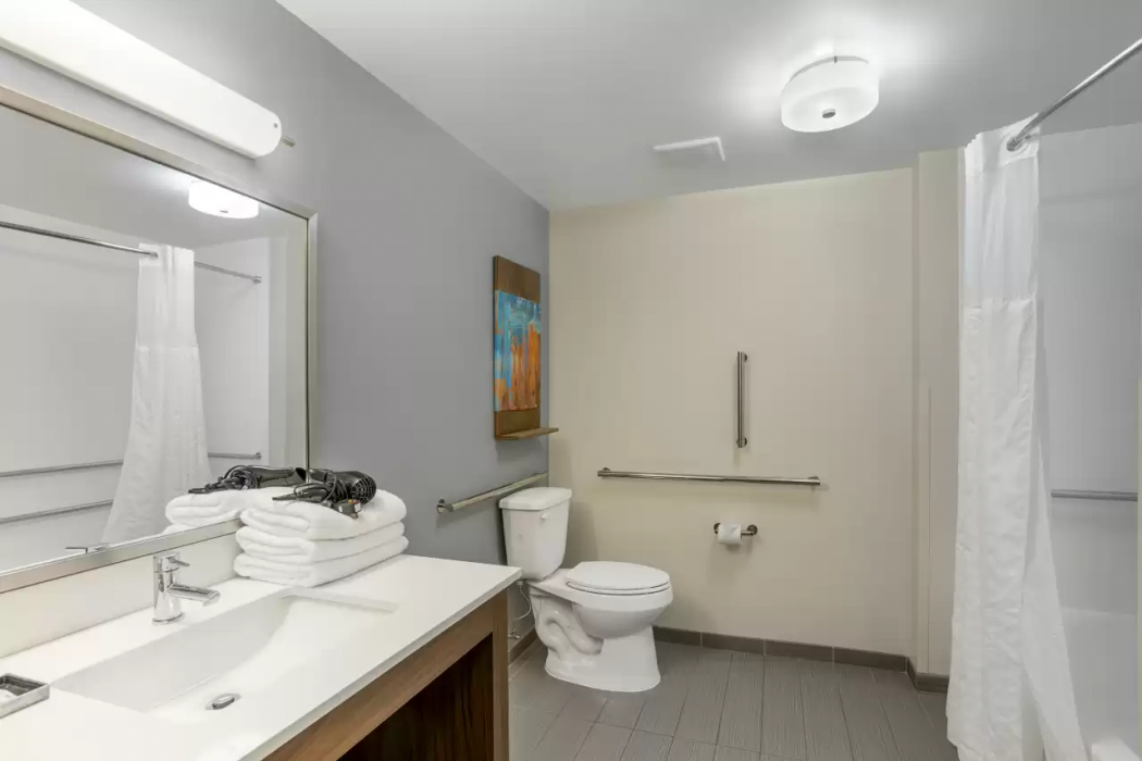 MainStay Suites North Central York 21/49