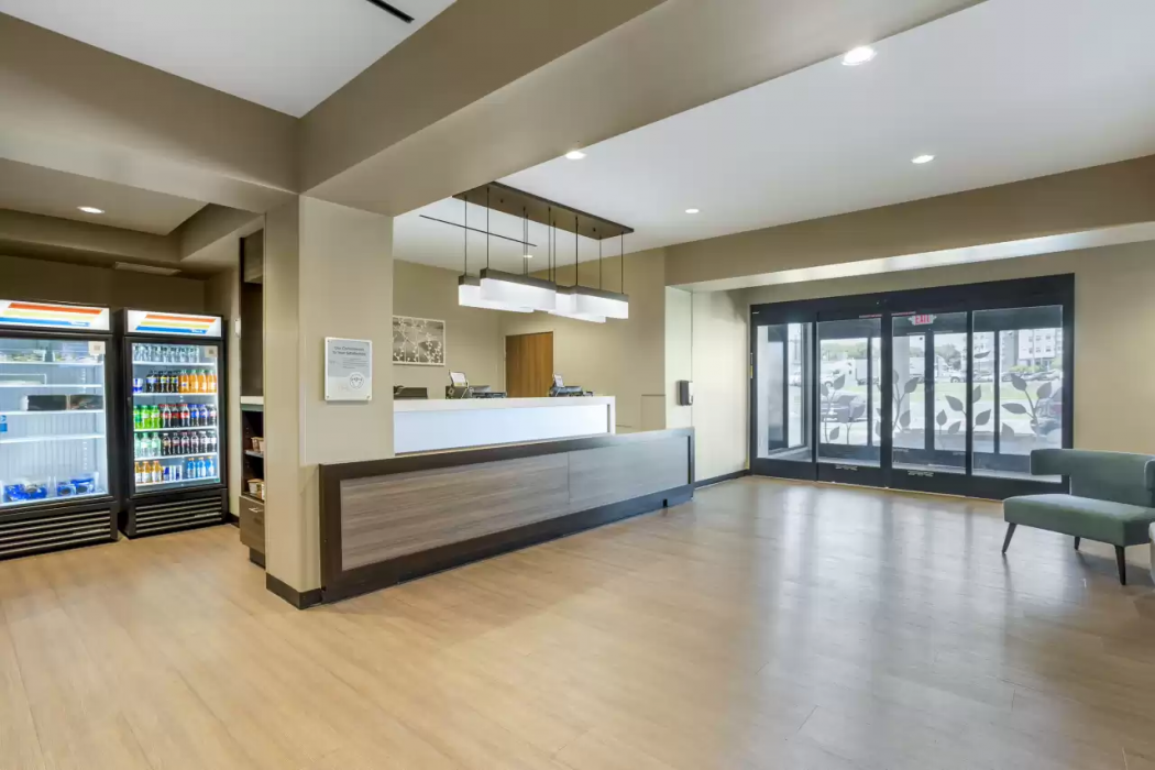 MainStay Suites North Central York 8/49