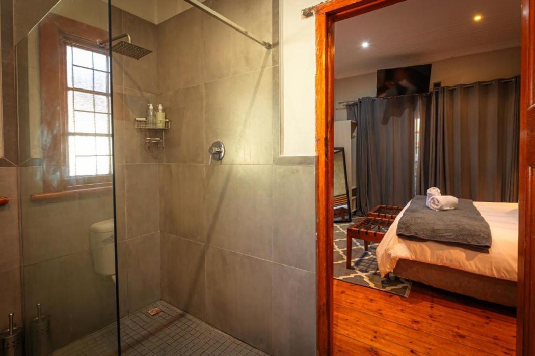 Guest Suites on Connor 1/9