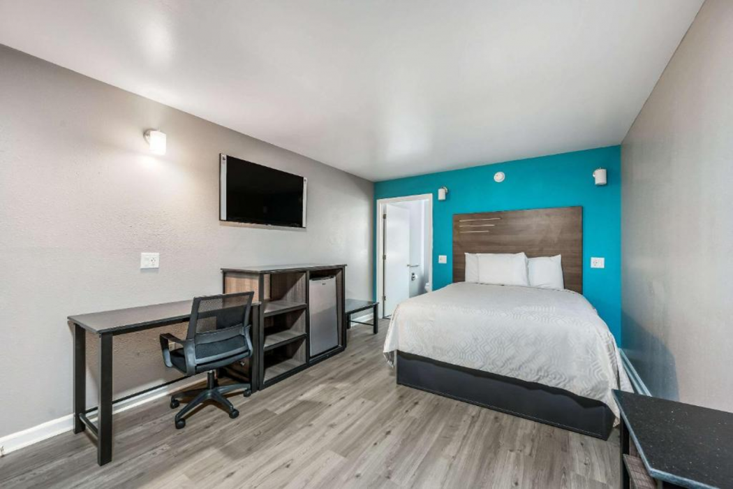 Econo lodge Russellville, AL 8/18