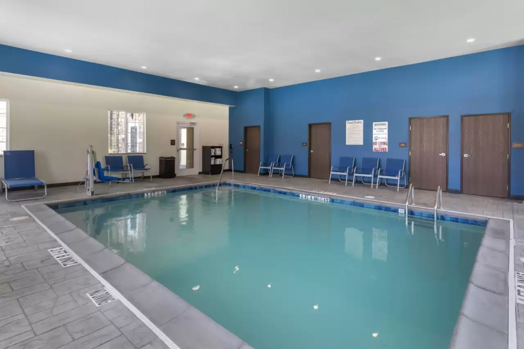 Comfort Inn & Suites Euless DFW West 35/45