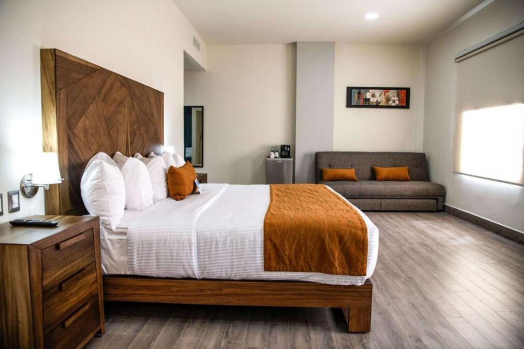 Comfort Inn Irapuato, GUA 9/43