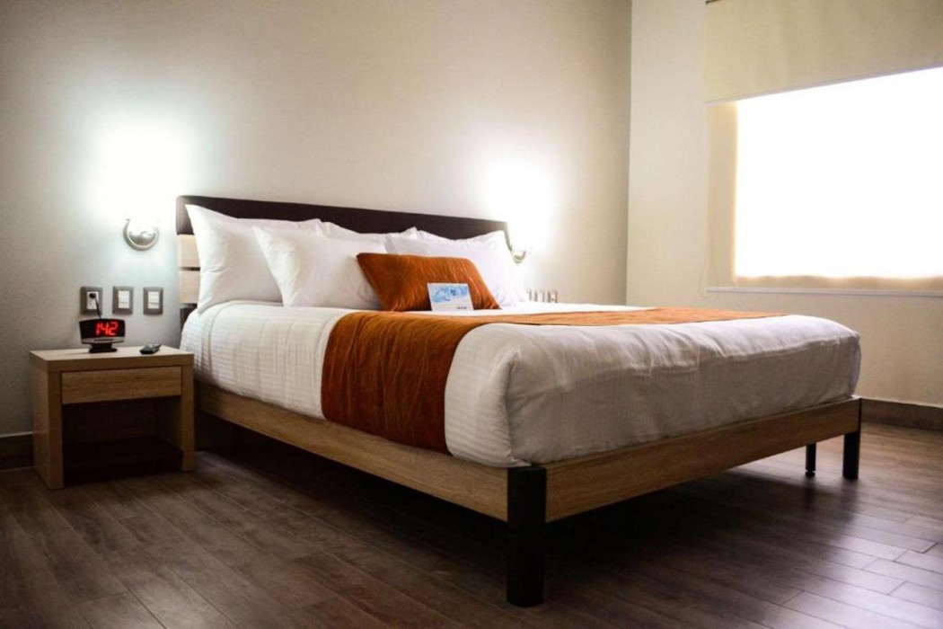 Comfort Inn Irapuato, GUA 11/43