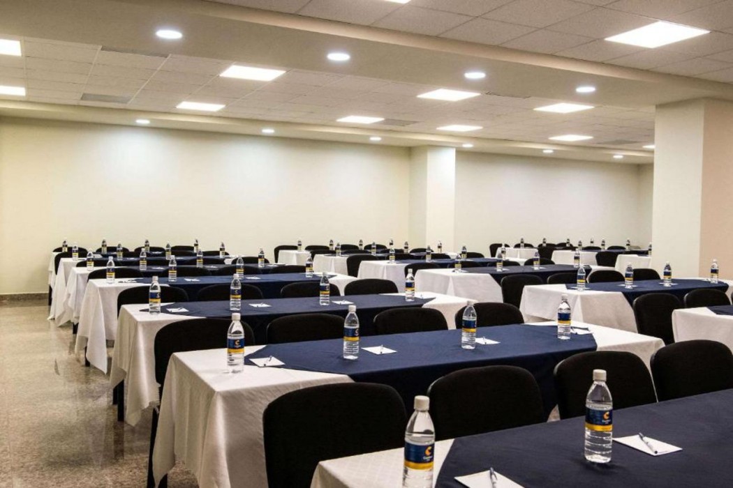 Comfort Inn Irapuato, GUA 21/43