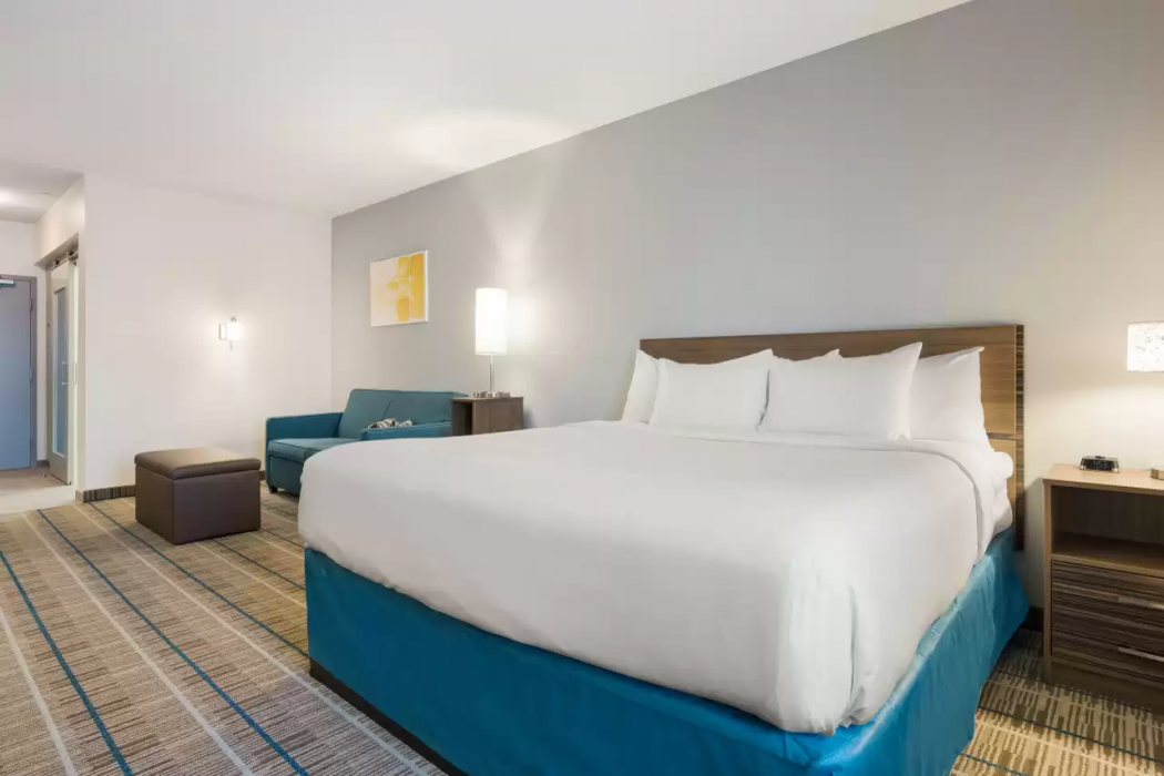 MainStay Suites Gaylord 15/46