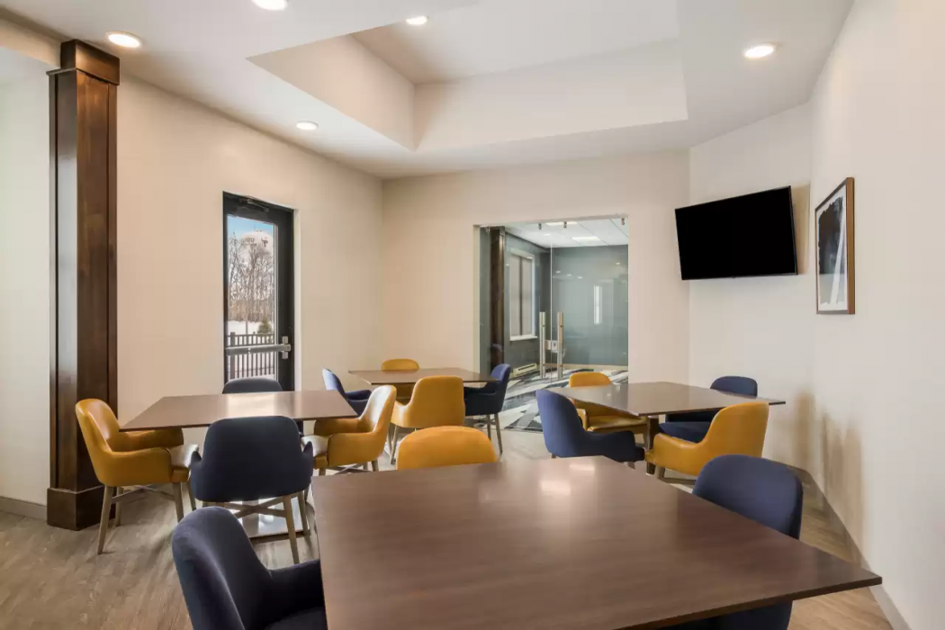 MainStay Suites Gaylord 27/46
