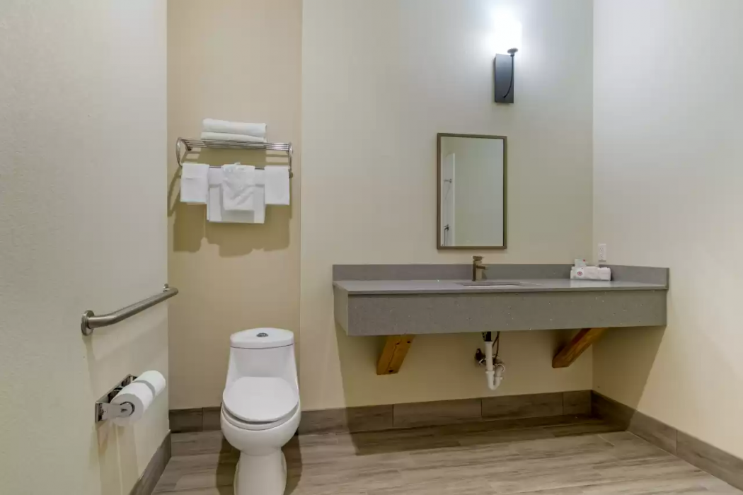 Quality Inn & Suites Elgin 31/37