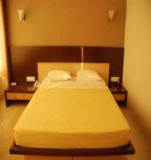 Hotel Lerida 8/30