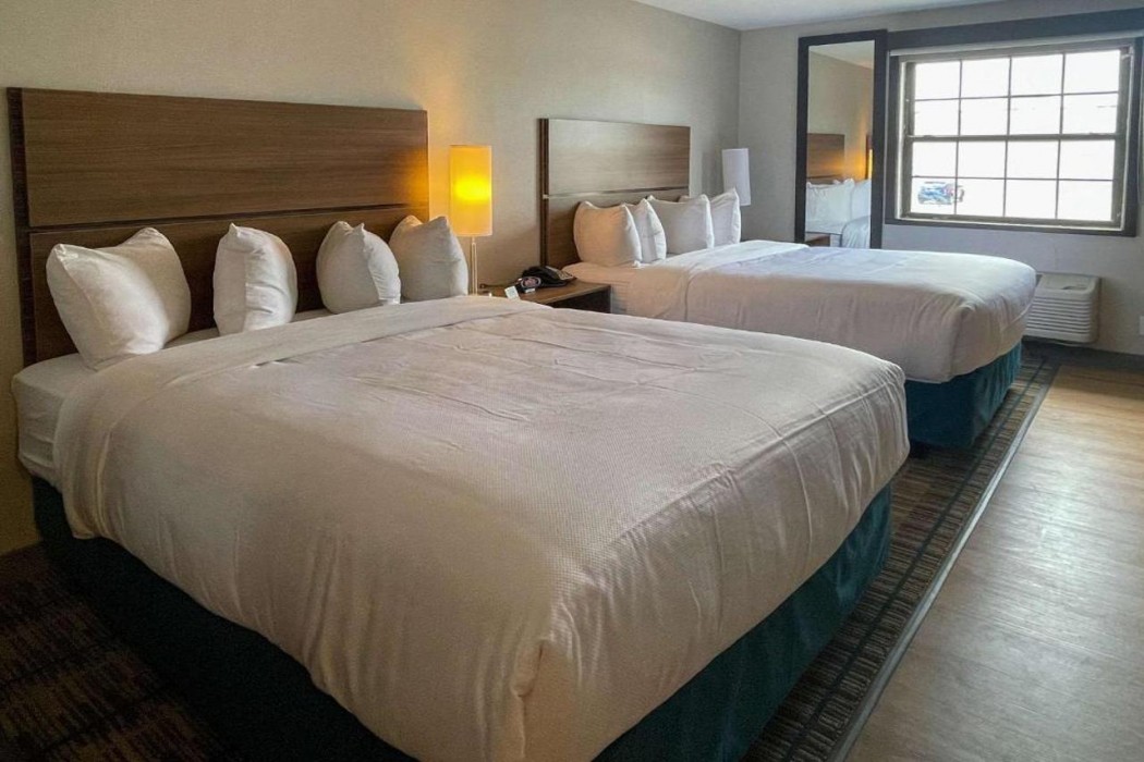 MainStay Suites Oakbrook Terrace - Chicago 11/24