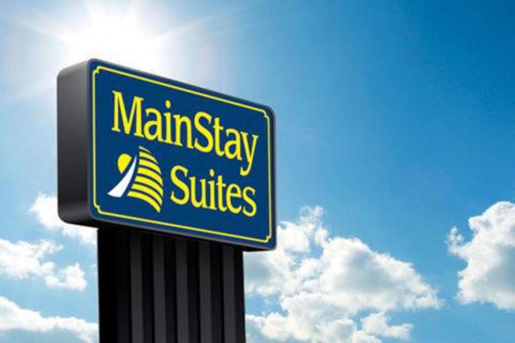 MainStay Suites Oakbrook Terrace - Chicago 7/24