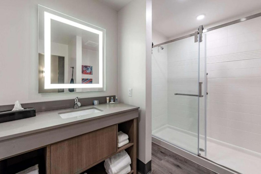 Comfort Suites Colorado Springs East - Medical Center Area 12/31