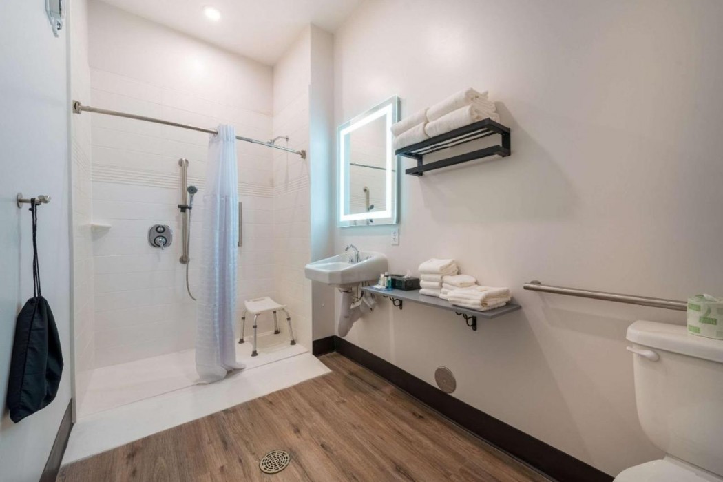 MainStay Suites Colorado Springs East - Medical Center Area 8/29