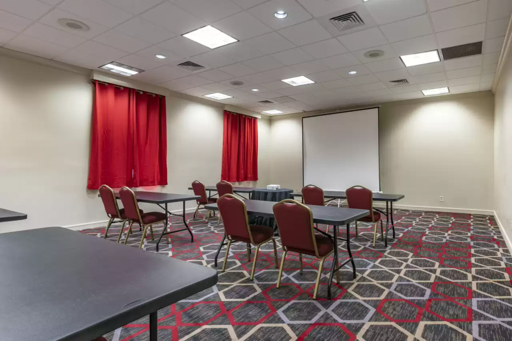 MainStay Suites Lexington I-75 21/30