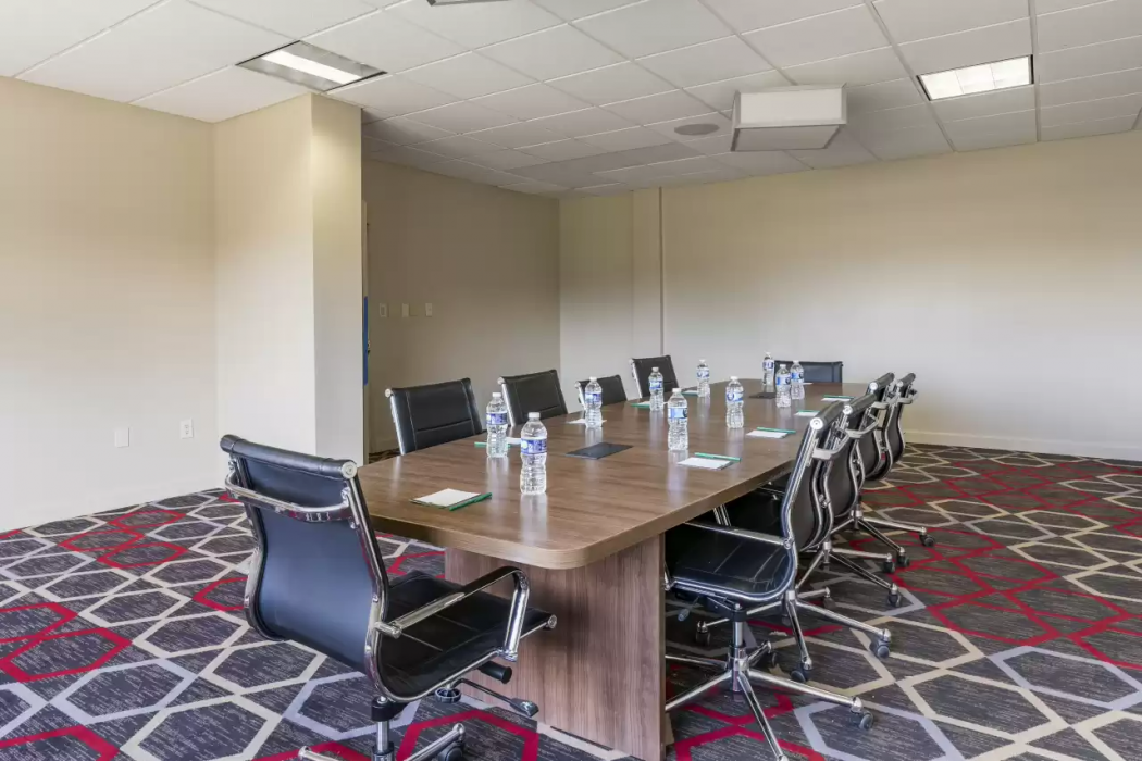 MainStay Suites Lexington I-75 18/30