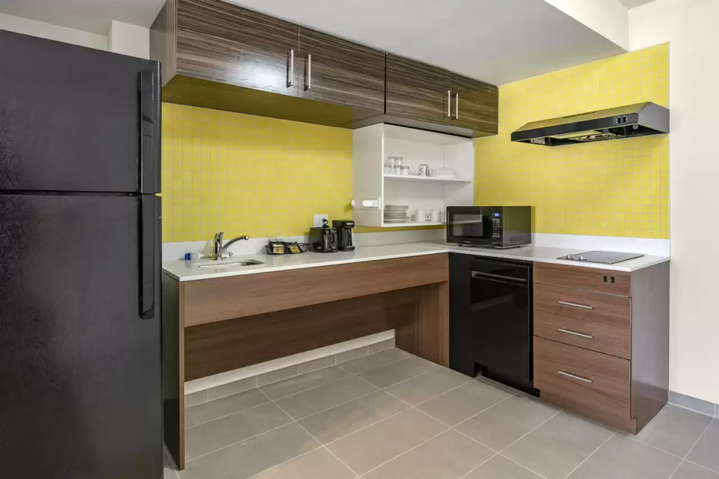 MainStay Suites Lexington I-75 12/30
