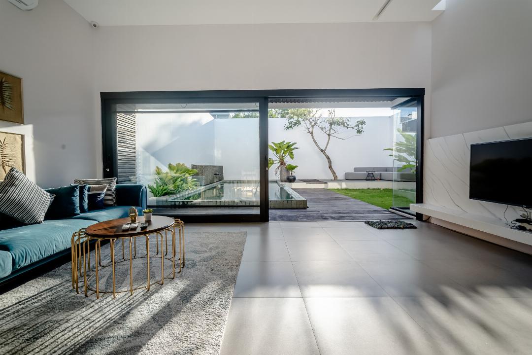 Mile Stone Villa 20/35