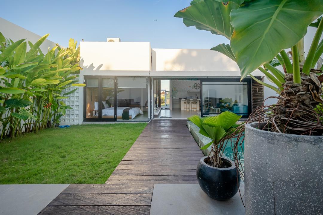 Mile Stone Villa 6/35
