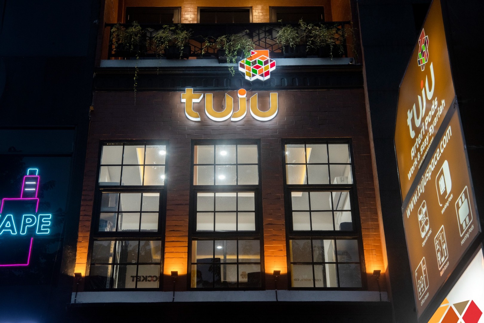 Tuju Arteri Pods in JAKARTA