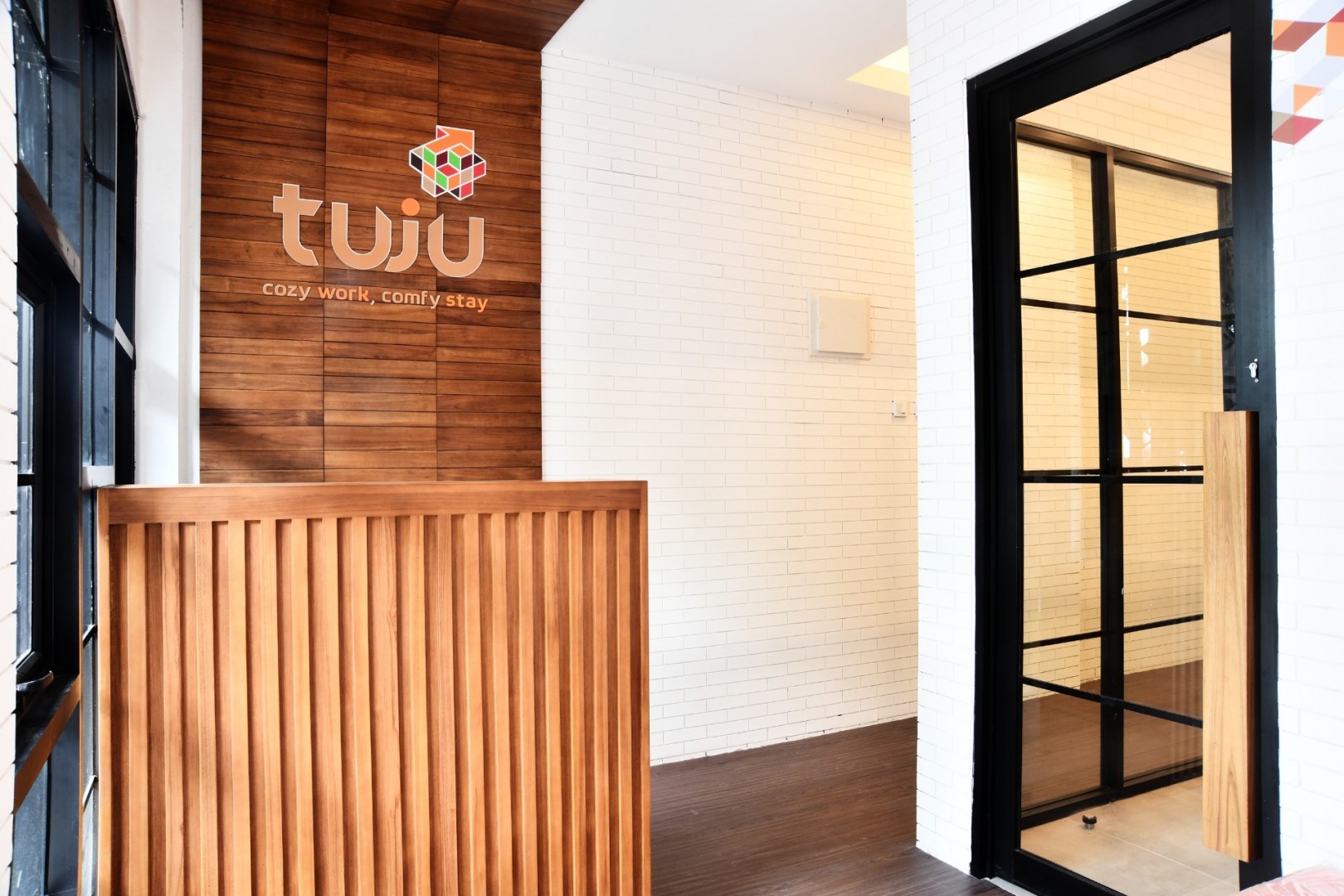 Tuju Arteri Pods 23/86