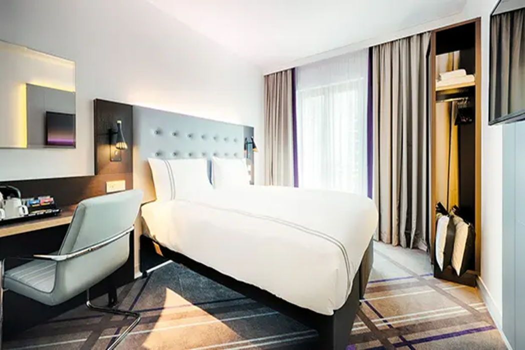 Premier Inn Wiesbaden City Centre 17/36