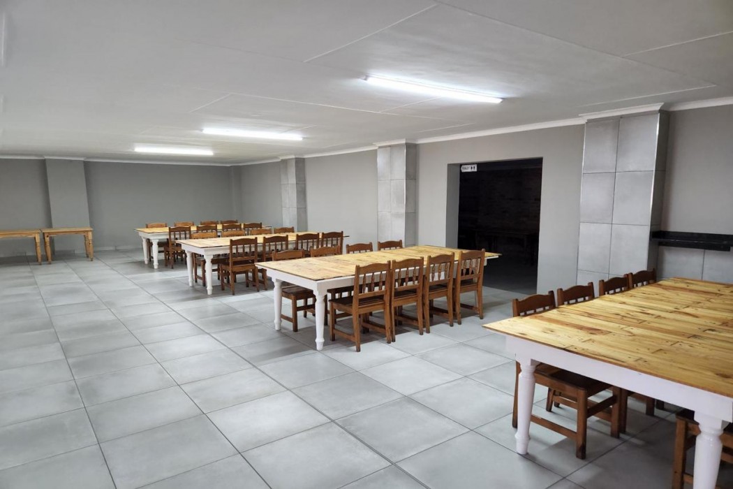 Snips Accommodation 11/25